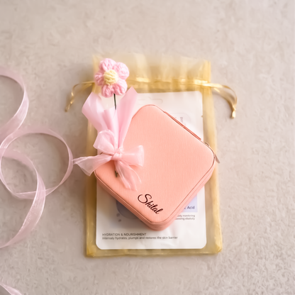 The Pretty Pouch